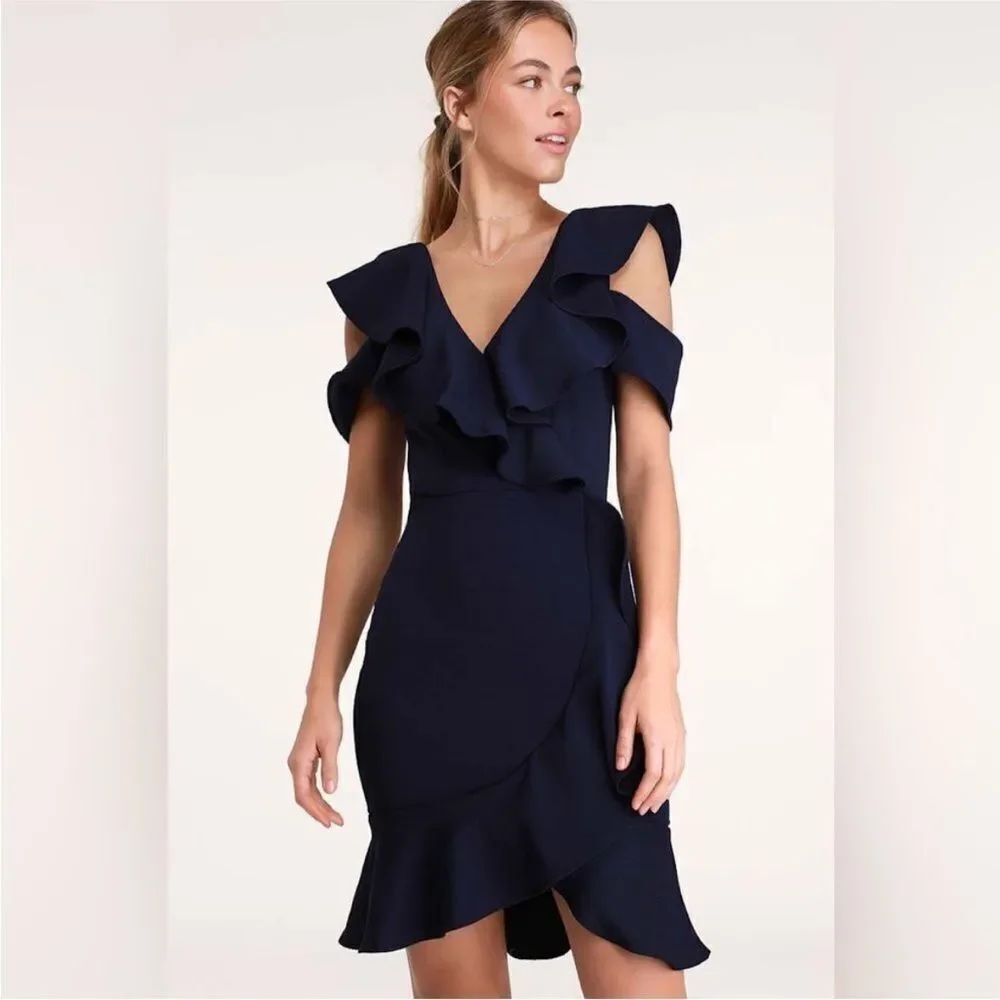 Lulus NWT Elliana Ruffled Bodycon Dress in Navy Small